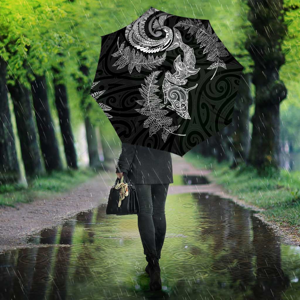 New Zealand Sea Animals with Maori Tribal Tattoo Umbrella Shark Manta Ray with Silver Fern Black LT03 - Polynesian Pride