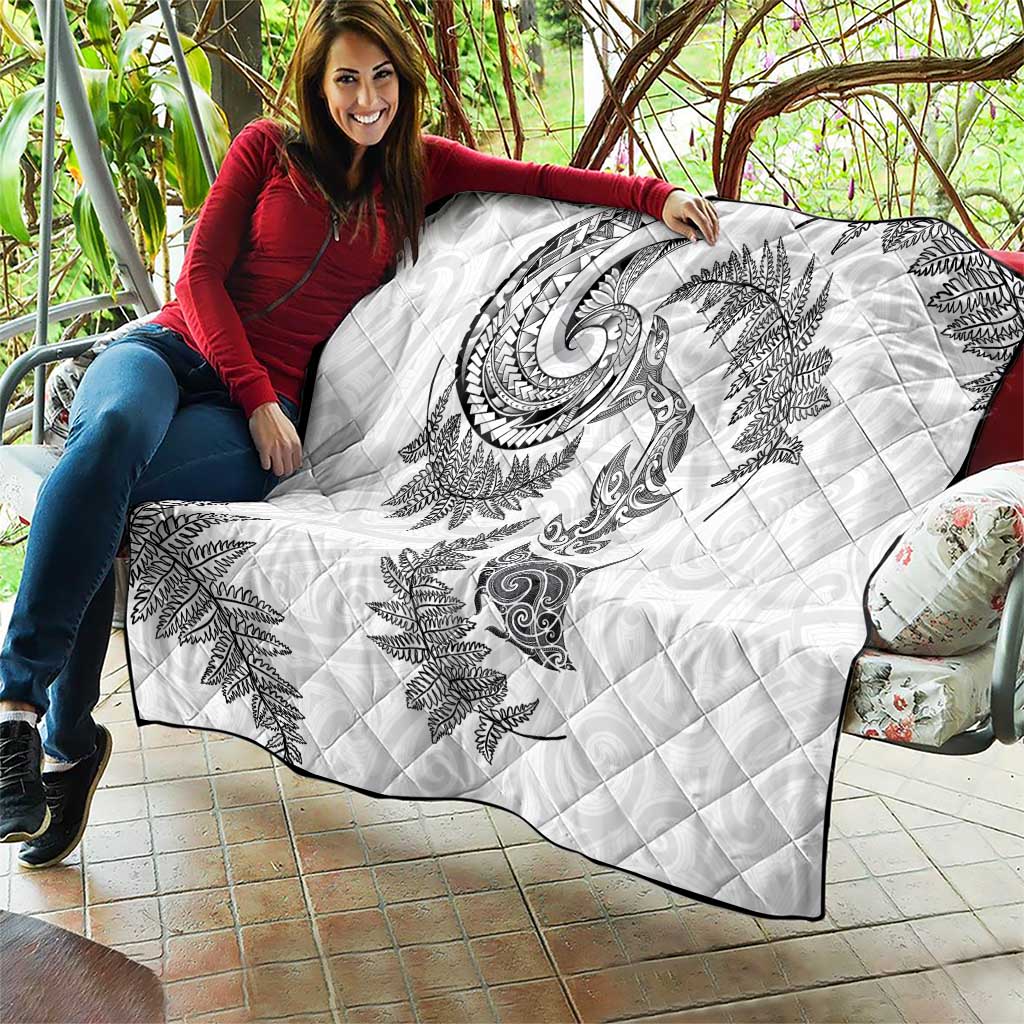 New Zealand Sea Animals with Maori Tribal Tattoo Quilt Shark Manta Ray with Silver Fern White LT03 - Polynesian Pride