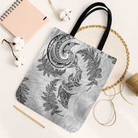 New Zealand Sea Animals with Maori Tribal Tattoo Tote Bag Shark Manta Ray with Silver Fern White LT03 Black Strap One Size White - Polynesian Pride
