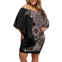 Hawaiian Tropical Plants and Chameleon Family Matching Off Shoulder Short Dress and Hawaiian Shirt Polynesian Art Grayscale LT03 Mom's Dress Black - Polynesian Pride