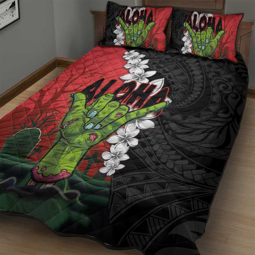 Hawaiian Halloween Quilt Bed Set Horror Shaka Hand with Plumeria and Polynesian Tattoo Blood Color