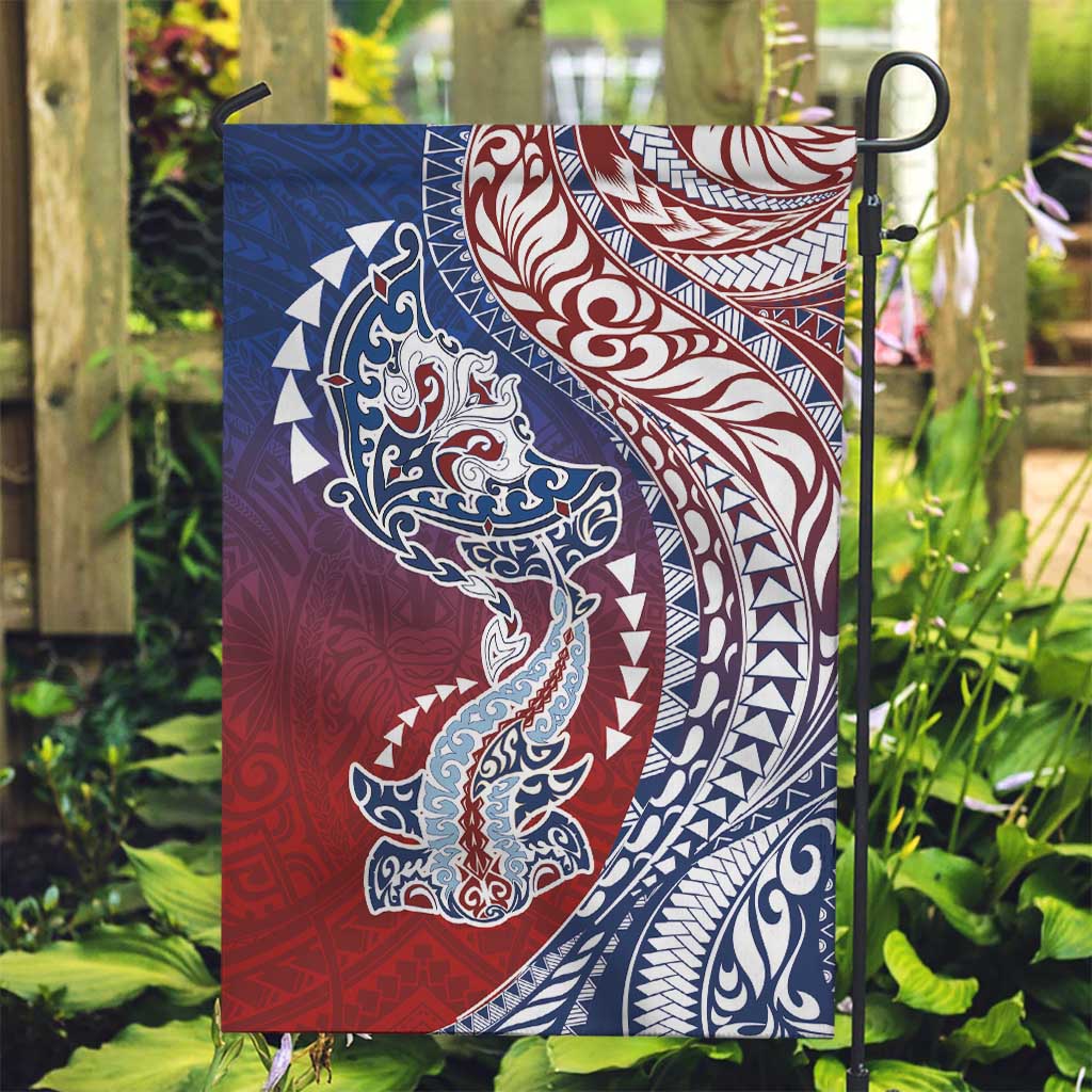 Hawaiian Manta Ray and Hammerhead Shark Tribal Tattoo Garden Flag with Polynesian Tribal Pattern Hawaii Flag Color