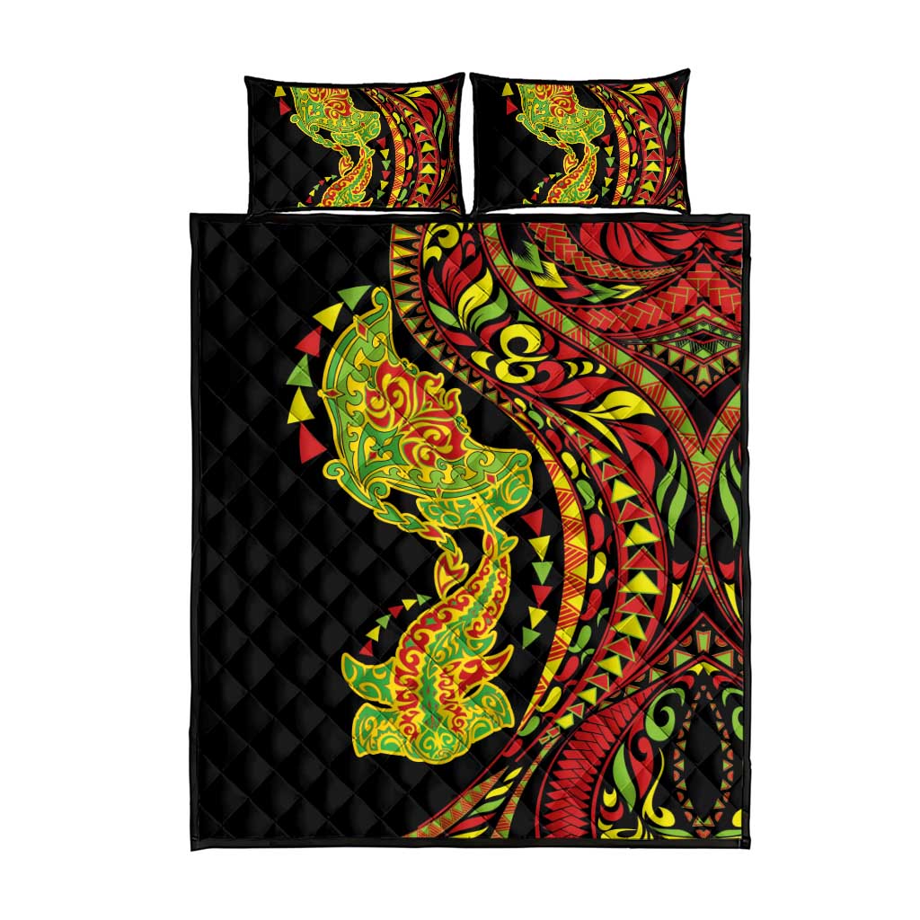 Hawaiian Manta Ray and Hammerhead Shark Tribal Tattoo Quilt Bed Set with Polynesian Tribal Pattern Kanaka Maoli Flag Color LT03 - Polynesian Pride