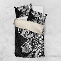 Hawaiian Manta Ray and Hammerhead Shark Tribal Tattoo Bedding Set with Polynesian Tribal Pattern Black-White Color