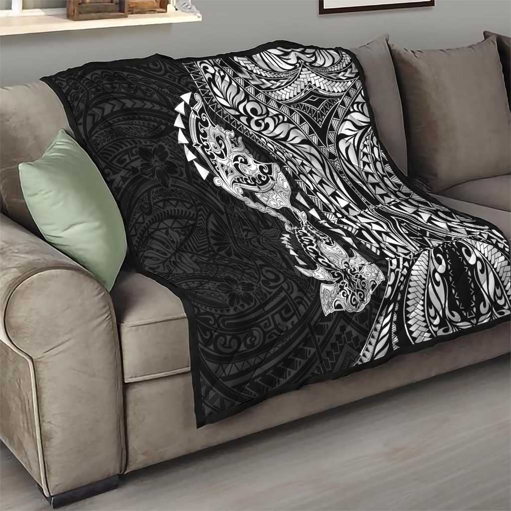 Hawaiian Manta Ray and Hammerhead Shark Tribal Tattoo Quilt with Polynesian Tribal Pattern Black-White Color