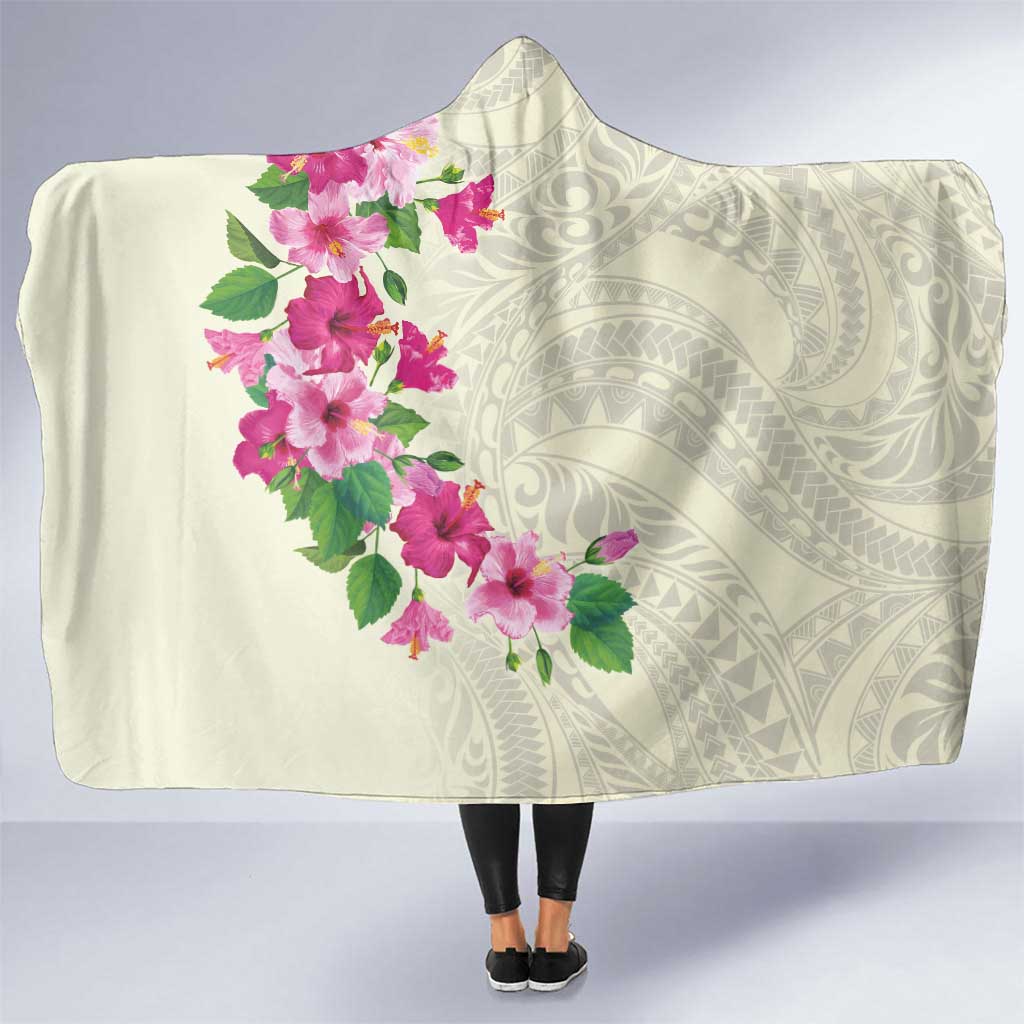 Hawaiian Hibiscus and Art Polynesian Tattoo Hooded Blanket Beige Color