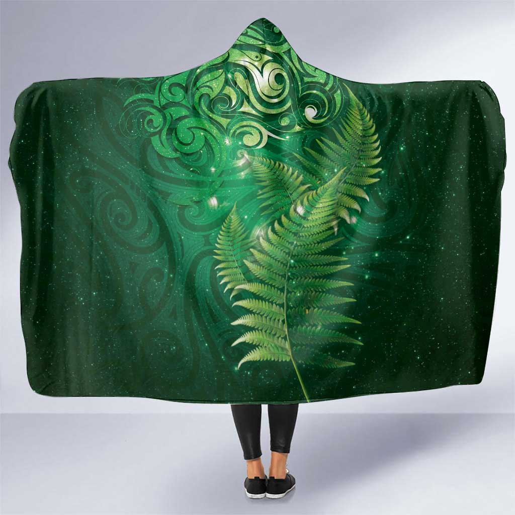Matariki New Zealand Maori Silver Fern Hooded Blanket Galaxy Green Sky Style