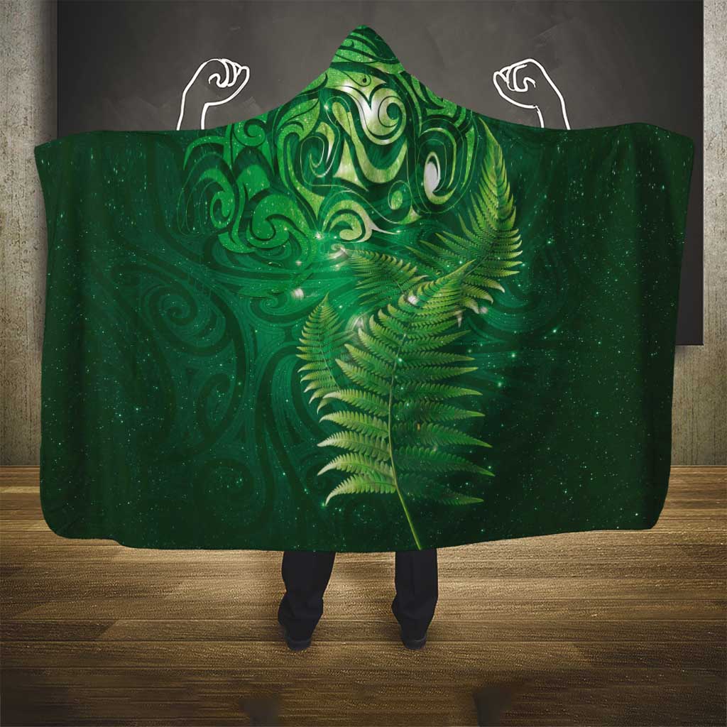 Matariki New Zealand Maori Silver Fern Hooded Blanket Galaxy Green Sky Style
