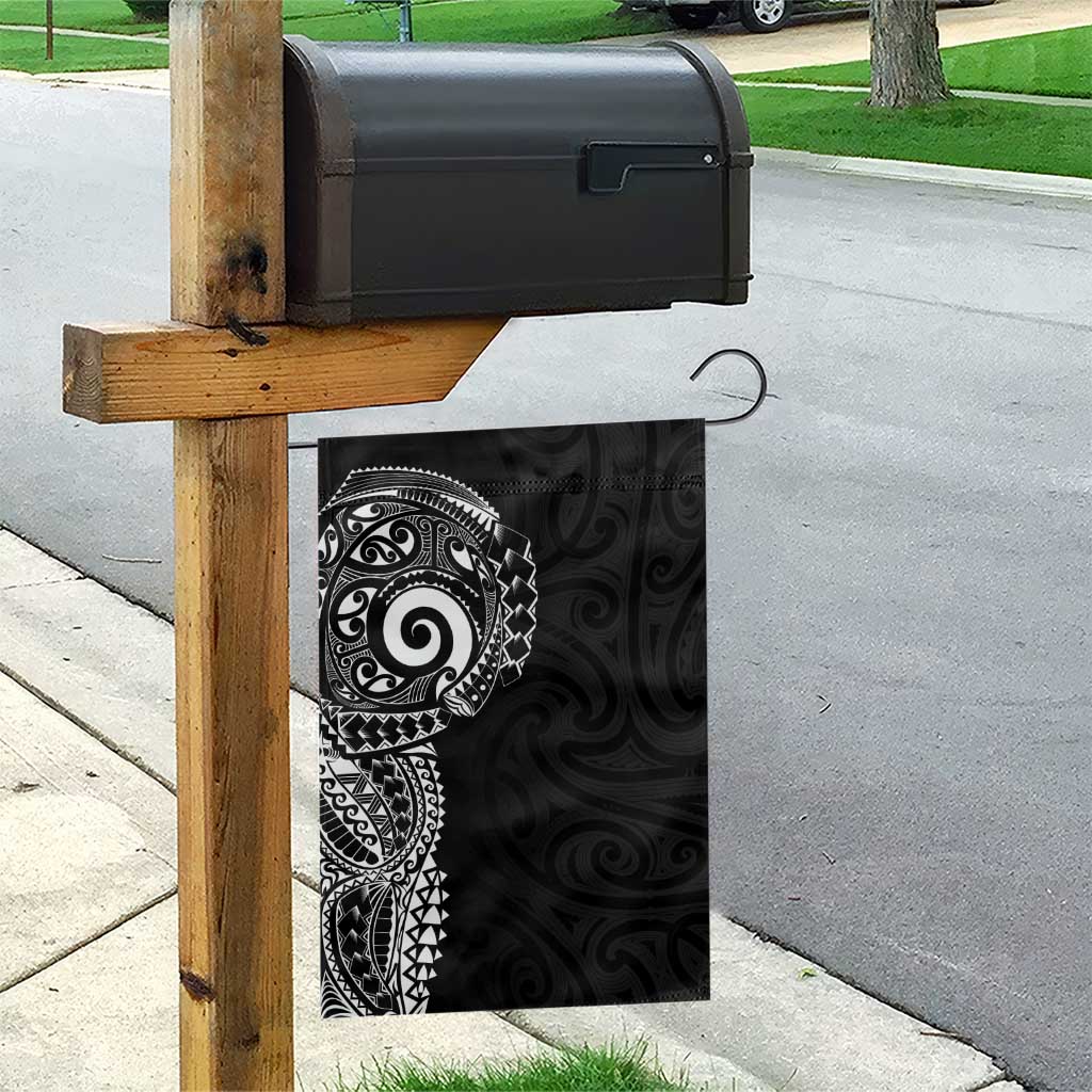 New Zealand Maori Koru Art Traditional Tattoo Garden Flag Simple Style