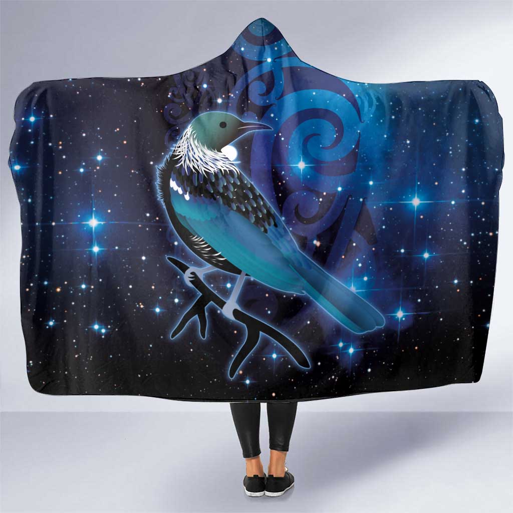 New Zealand Tui Bird Hooded Blanket The Pleiades Star Cluster and Koru Tribal Tattoo Galaxy Vibe LT03 One Size Blue - Polynesian Pride