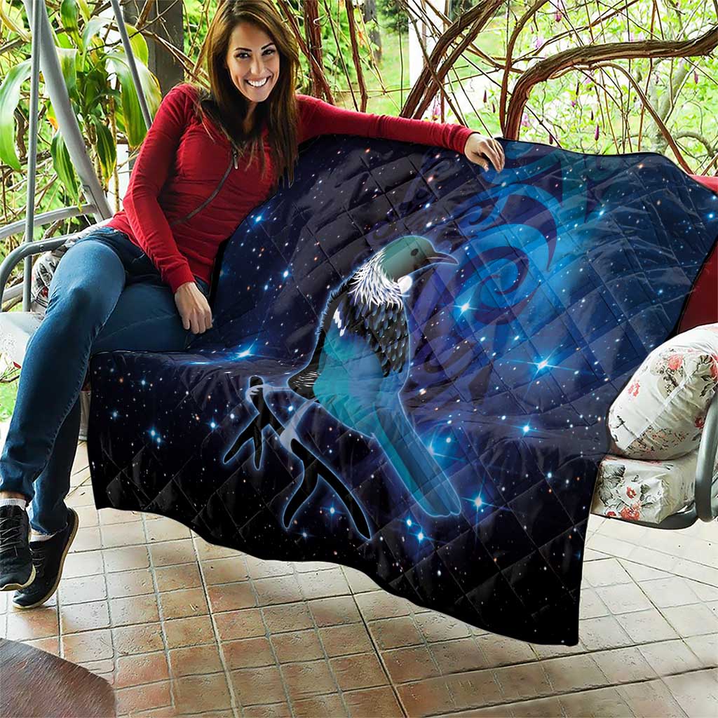 New Zealand Tui Bird Quilt The Pleiades Star Cluster and Koru Tribal Tattoo Galaxy Vibe LT03 - Polynesian Pride