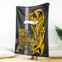 Hawaii Molokai Island Blanket Hawaiian Warrior and Kakau Symbols Abstract Tattoo LT03 Yellow - Polynesian Pride