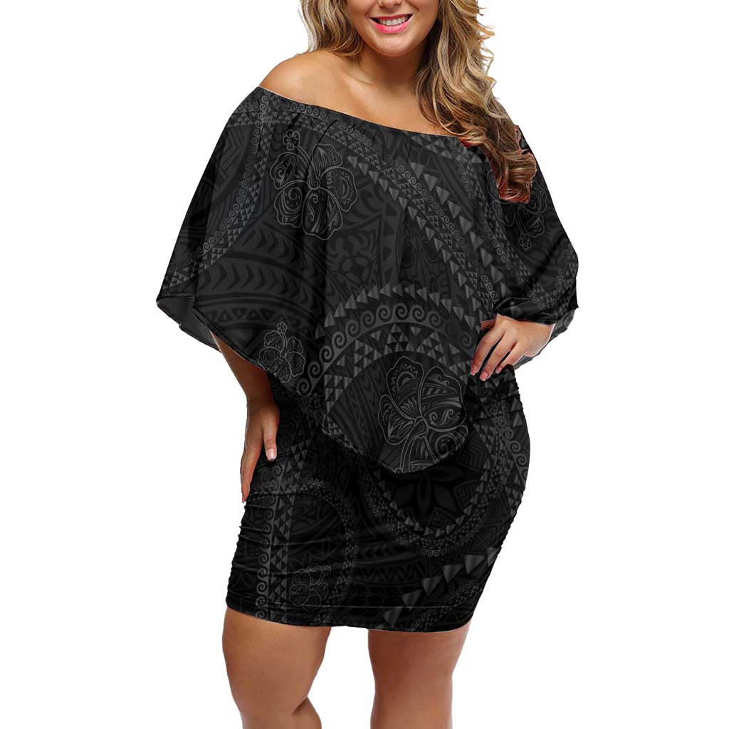 Hawaiian Kakau Art and Hisbiscus Tattoo Family Matching Off Shoulder Short Dress and Hawaiian Shirt Tribal Pattern-Black Gradient Style LT03 Mom's Dress Black - Polynesian Pride