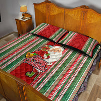 Kiribati Christmas Quilt Bed Set Santa With Gift Bag Behind Ribbons Seamless Red Maori LT03 - Polynesian Pride
