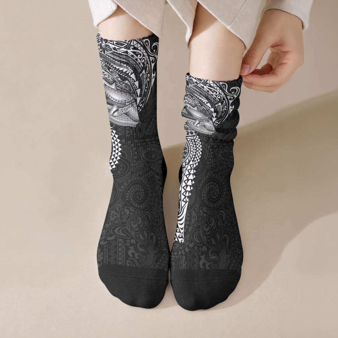 Hawaiian Humuhumu Tribal Tattoo Crew Socks Polynesian Kakau Black Color LT03 Crew Socks Black - Polynesian Pride
