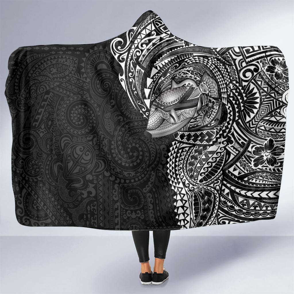 Hawaiian Humuhumu Tribal Tattoo Hooded Blanket Polynesian Kakau Black Color LT03 One Size Black - Polynesian Pride
