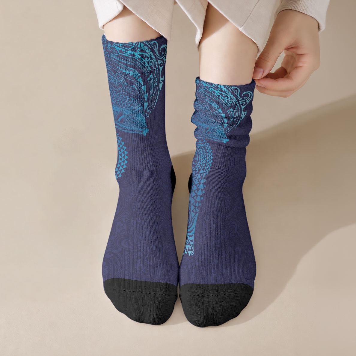 Hawaiian Humuhumu Tribal Tattoo Crew Socks Polynesian Kakau Turquoise Color LT03 Crew Socks Turquoise - Polynesian Pride
