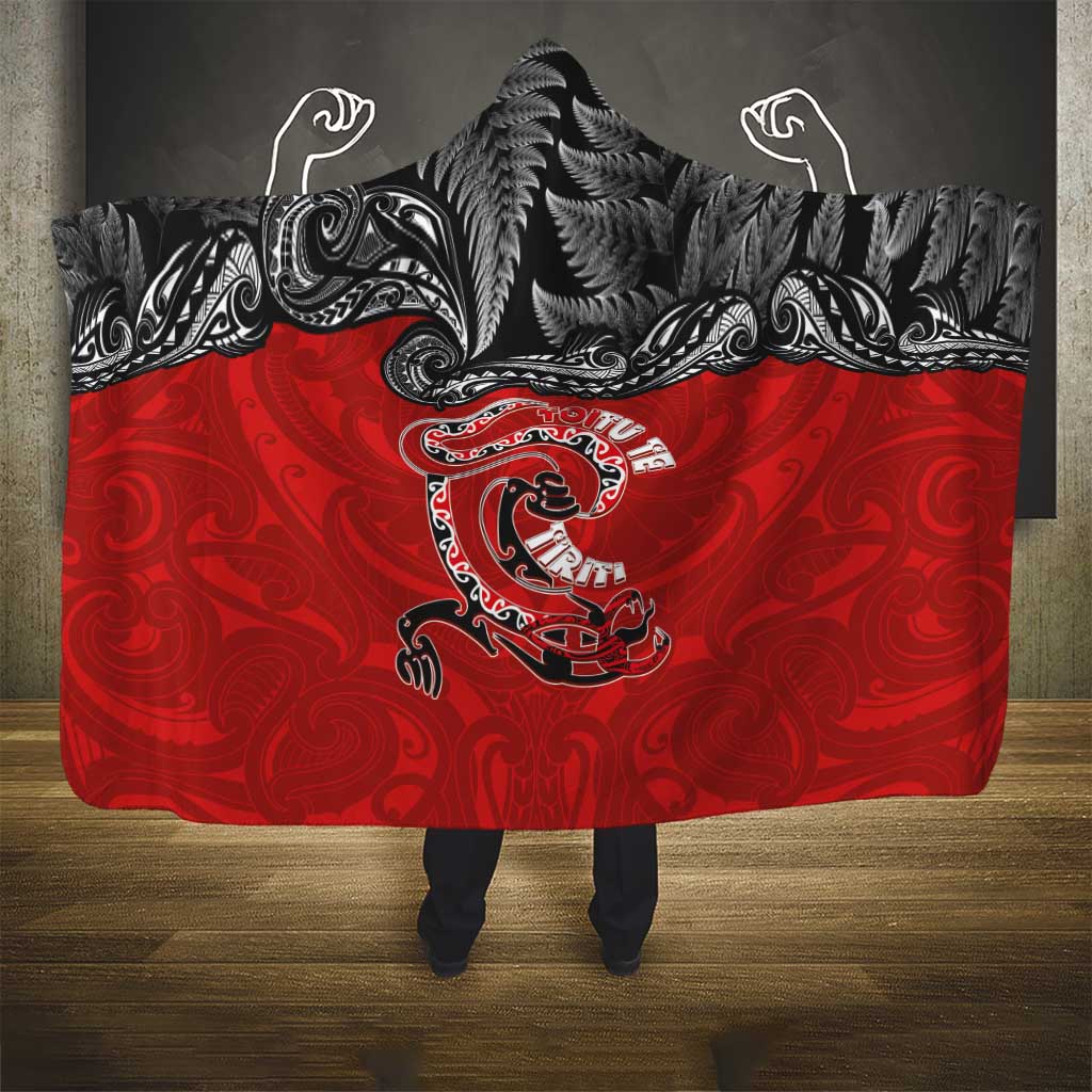 Aotearoa Toitu Te Tiriti Hooded Blanket Taniwha Tribal Motifs