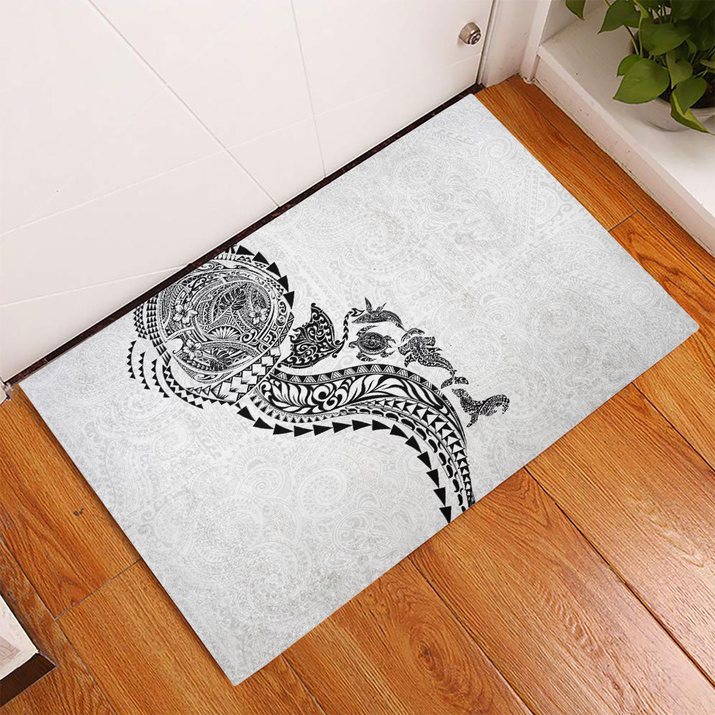 Hawaiian Kakau Tribal Sea Animals Tattoos Rubber Doormat White Color