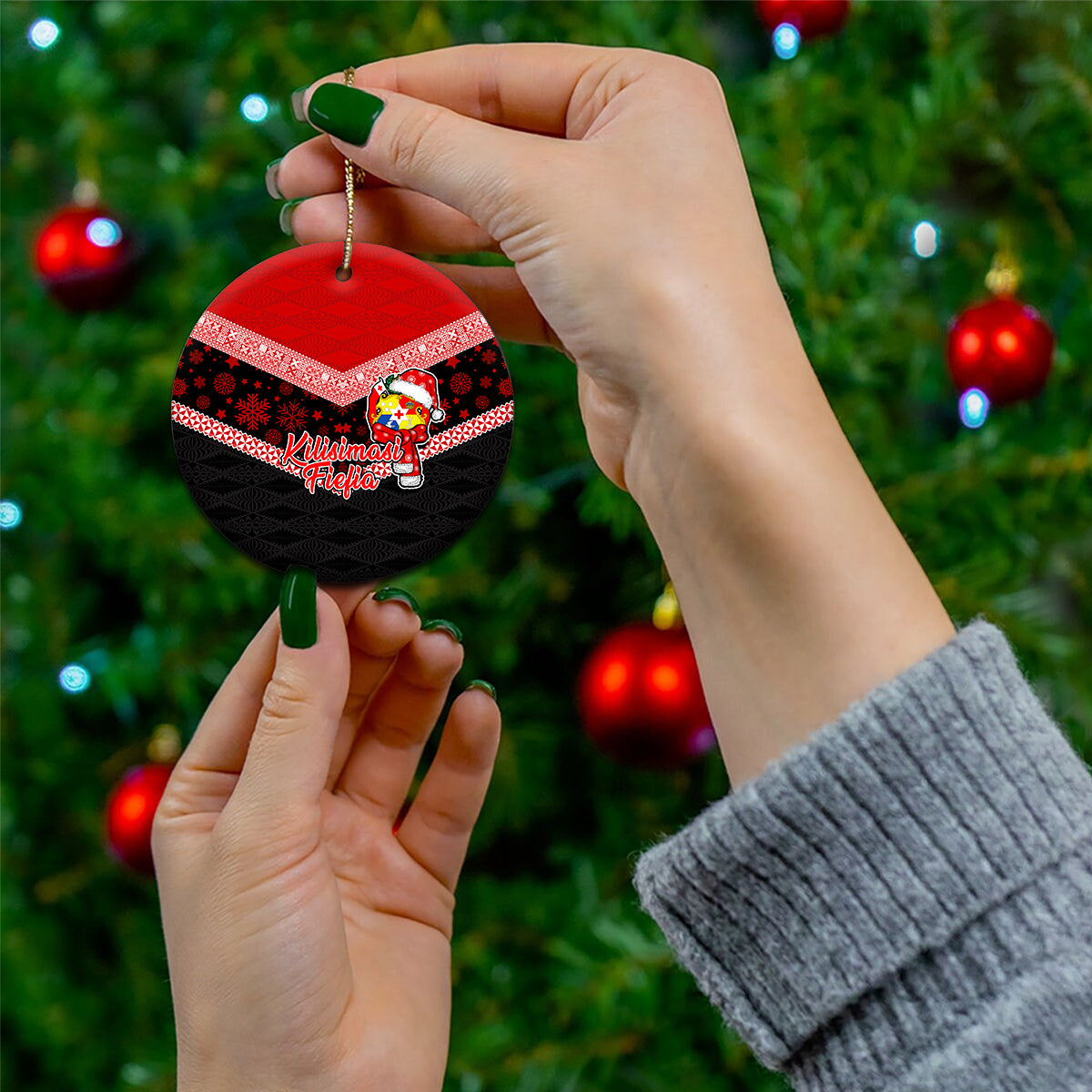 Tonga Christmas Ceramic Ornament Tonga Coat of Arms with Seamless Tapa Ngatu Pattern Xmas Red Style LT03 - Polynesian Pride