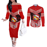 Personalised Tonga Christmas Couples Matching Off The Shoulder Long Sleeve Dress and Long Sleeve Button Shirts Tongan Coat of Arms Santa With Ngatu Pattern Christmas Red Style LT03 Red - Polynesian Pride