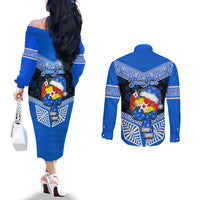 Personalised Tonga Christmas Couples Matching Off The Shoulder Long Sleeve Dress and Long Sleeve Button Shirts Tongan Coat of Arms Santa With Ngatu Pattern Christmas Blue Style LT03 - Polynesian Pride