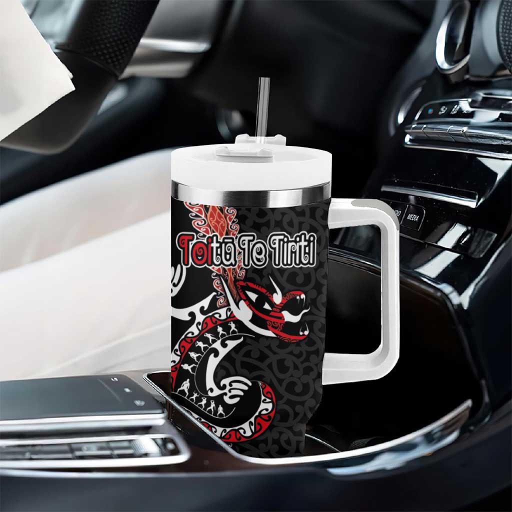 Aotearoa Toitu Te Tiriti Tumbler With Handle Maori Taniwha Haka - Honour the Treaty