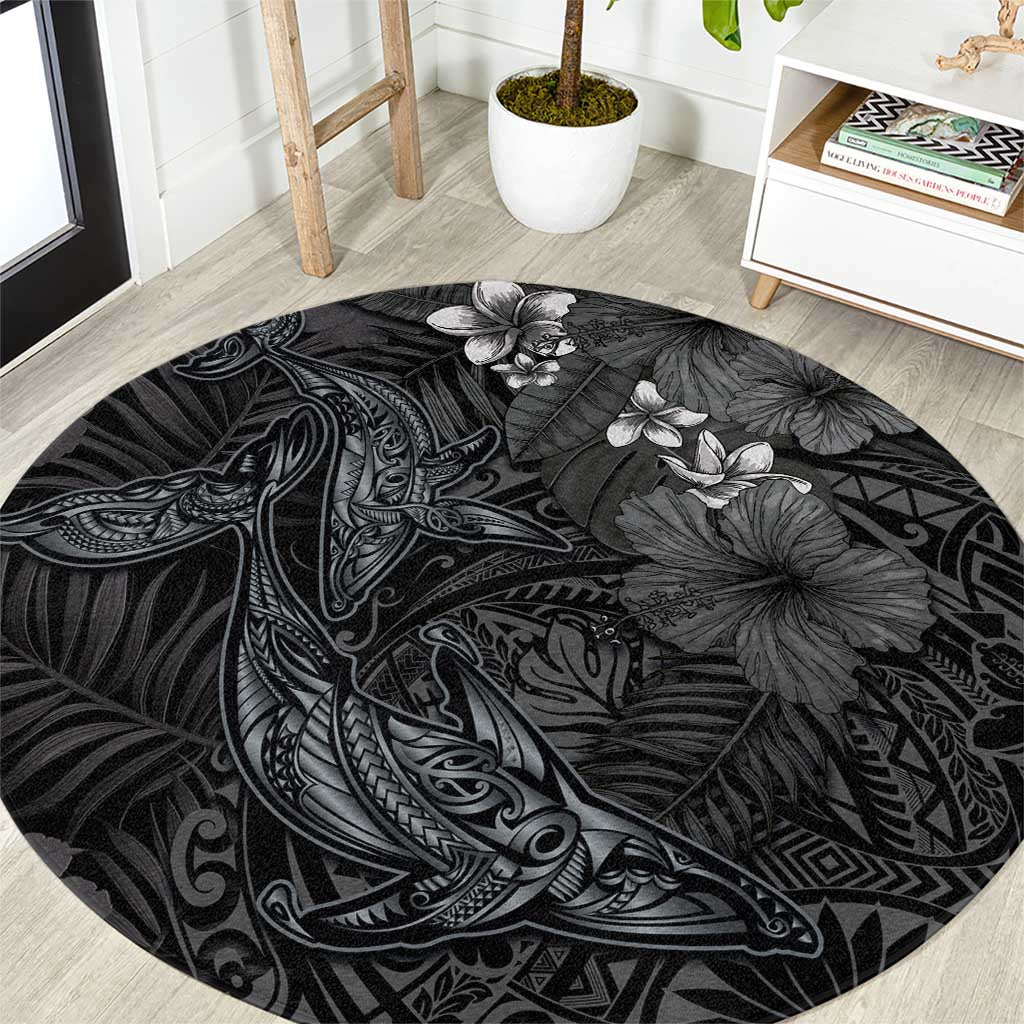 Hawaiian Tropical Plants and Tribal Whales Round Carpet Polynesian Art Tattoo Grayscale