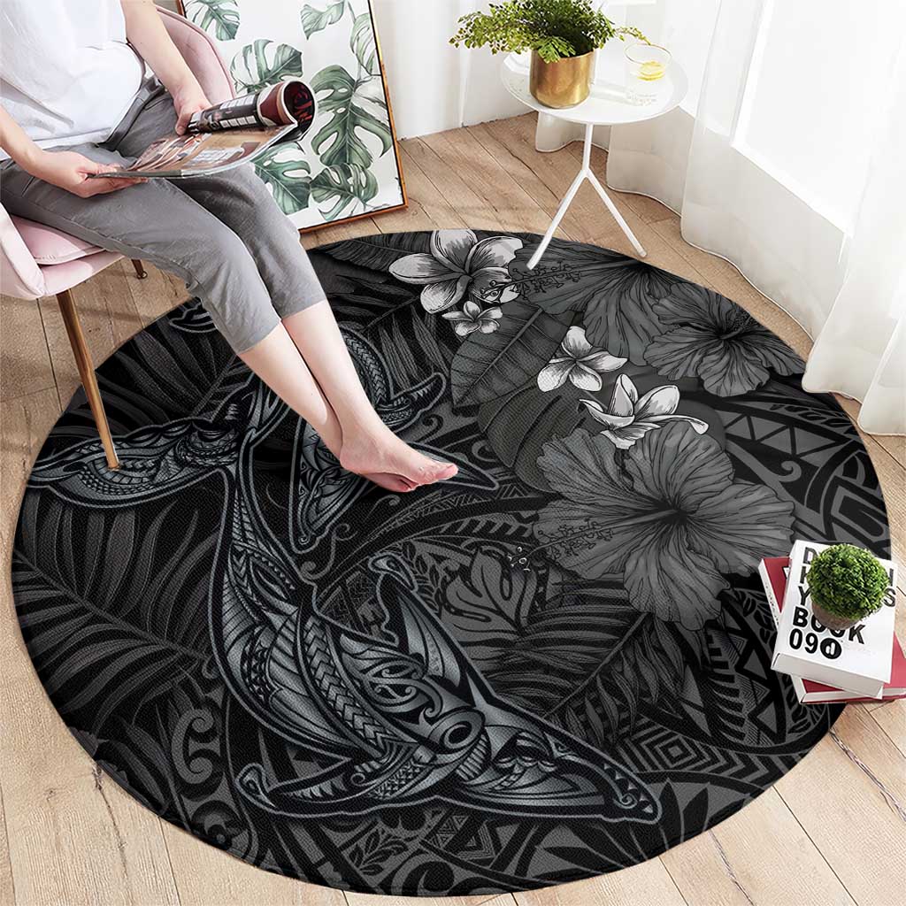 Hawaiian Tropical Plants and Tribal Whales Round Carpet Polynesian Art Tattoo Grayscale