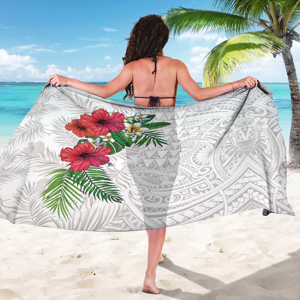 Hawaiian Tropical Plants Sarong Kakau Tattoo and Polynesian Pattern Half White Color