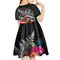 New Zealand Tuatara Kid Short Sleeve Dress Silver Fern Hibiscus and Tribal Maori Pattern Black Color LT03 - Polynesian Pride
