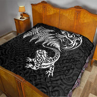 New Zealand Tuatara Tribal Tattoo Quilt Silver Fern and Maori Pattern Black Color
