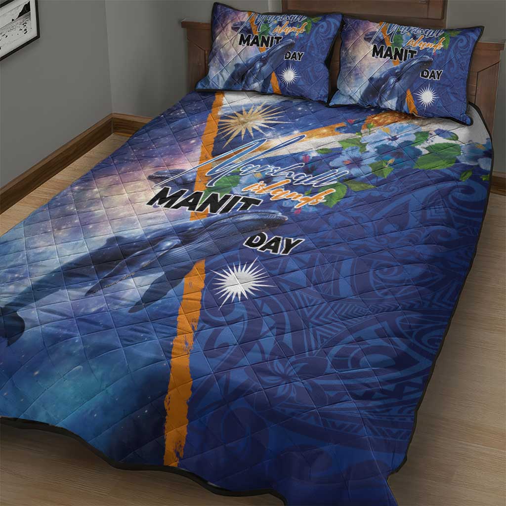 Marshall Islands Manit Day Quilt Bed Set Grunge National Flag with Whales and Tribal Tattoos - Polynesian Pride