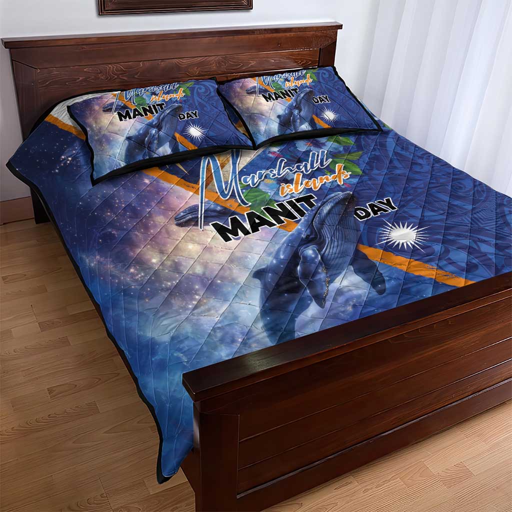 Marshall Islands Manit Day Quilt Bed Set Grunge National Flag with Whales and Tribal Tattoos - Polynesian Pride