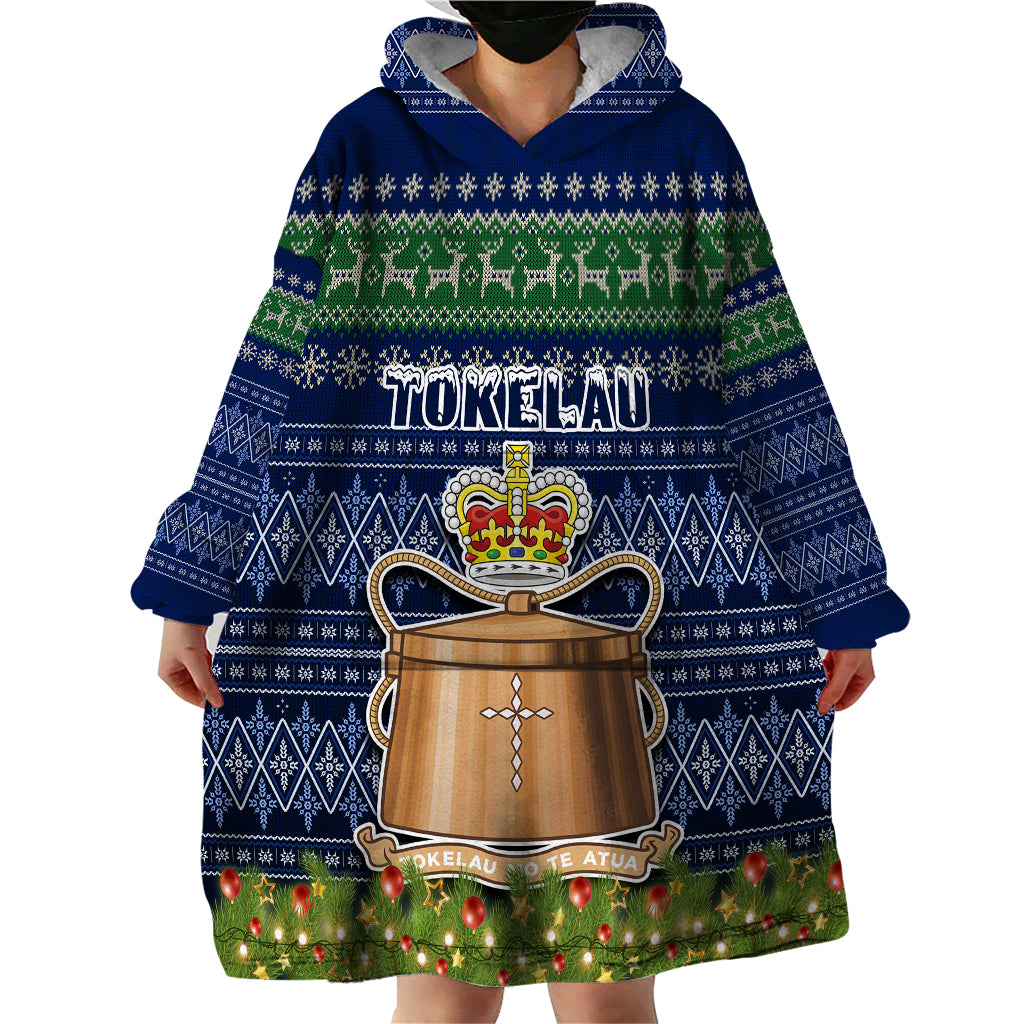 personalised-tokelau-christmas-wearable-blanket-hoodie-coat-of-arms-and-map-beautiful-merry-xmas-snowflake