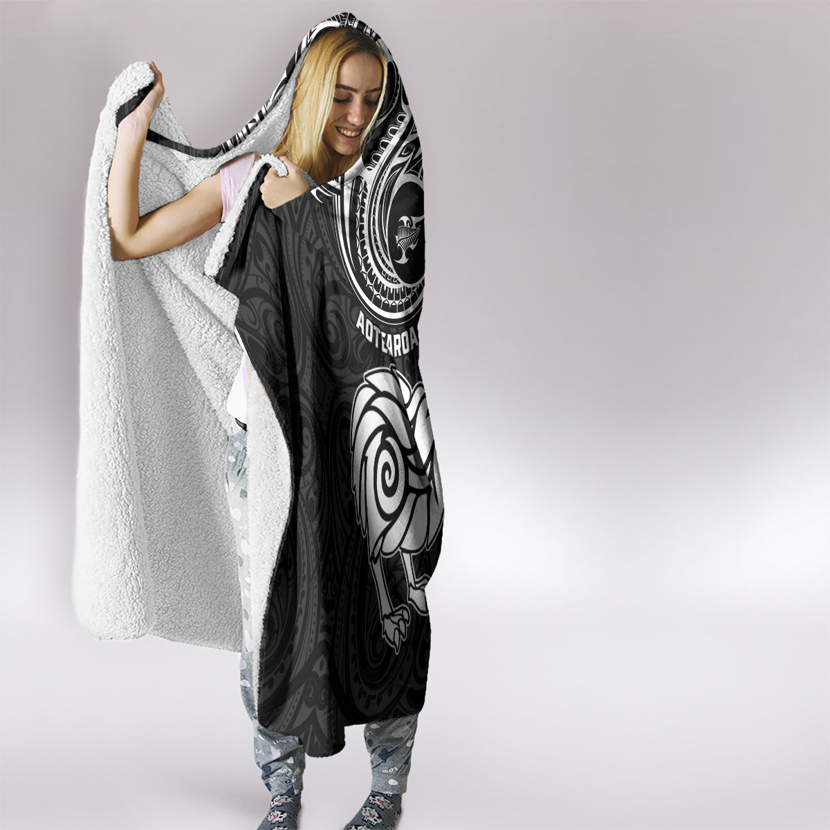 New Zealand Hooded Blanket Stylized Kiwi Bird Tattoo Mix Koru Circle and Maori Ethnic Vibe LT03 - Polynesian Pride