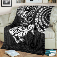Personalised New Zealand Blanket Stylized Kiwi Bird Tattoo Mix Koru Circle and Maori Ethnic Vibe LT03 - Polynesian Pride