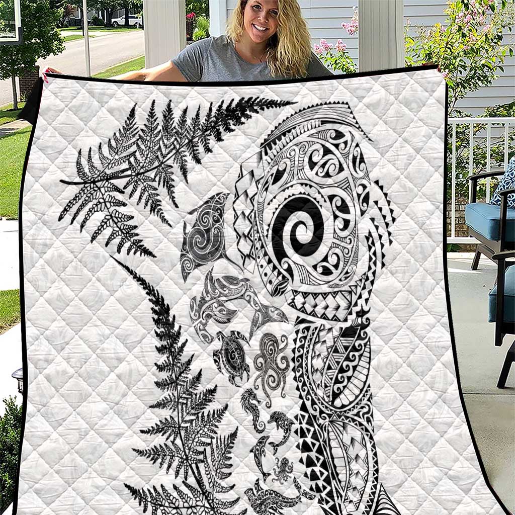 New Zealand Sea Animals Quilt with Maori Koru Tribal Tattoo and Silver Ferns White Color