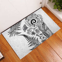 New Zealand Sea Animals Rubber Doormat with Maori Koru Tribal Tattoo and Silver Ferns White Color