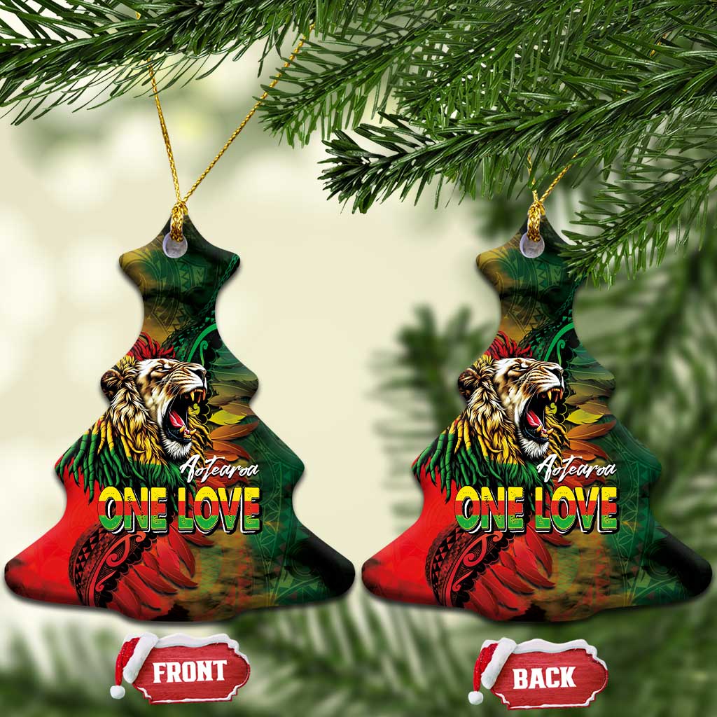 Aotearoa One Love Ceramic Ornament Reggae Lion with Kakahu Huruhuru