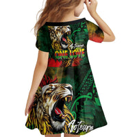 Aotearoa One Love Kid Short Sleeve Dress Reggae Lion with Kakahu Huruhuru