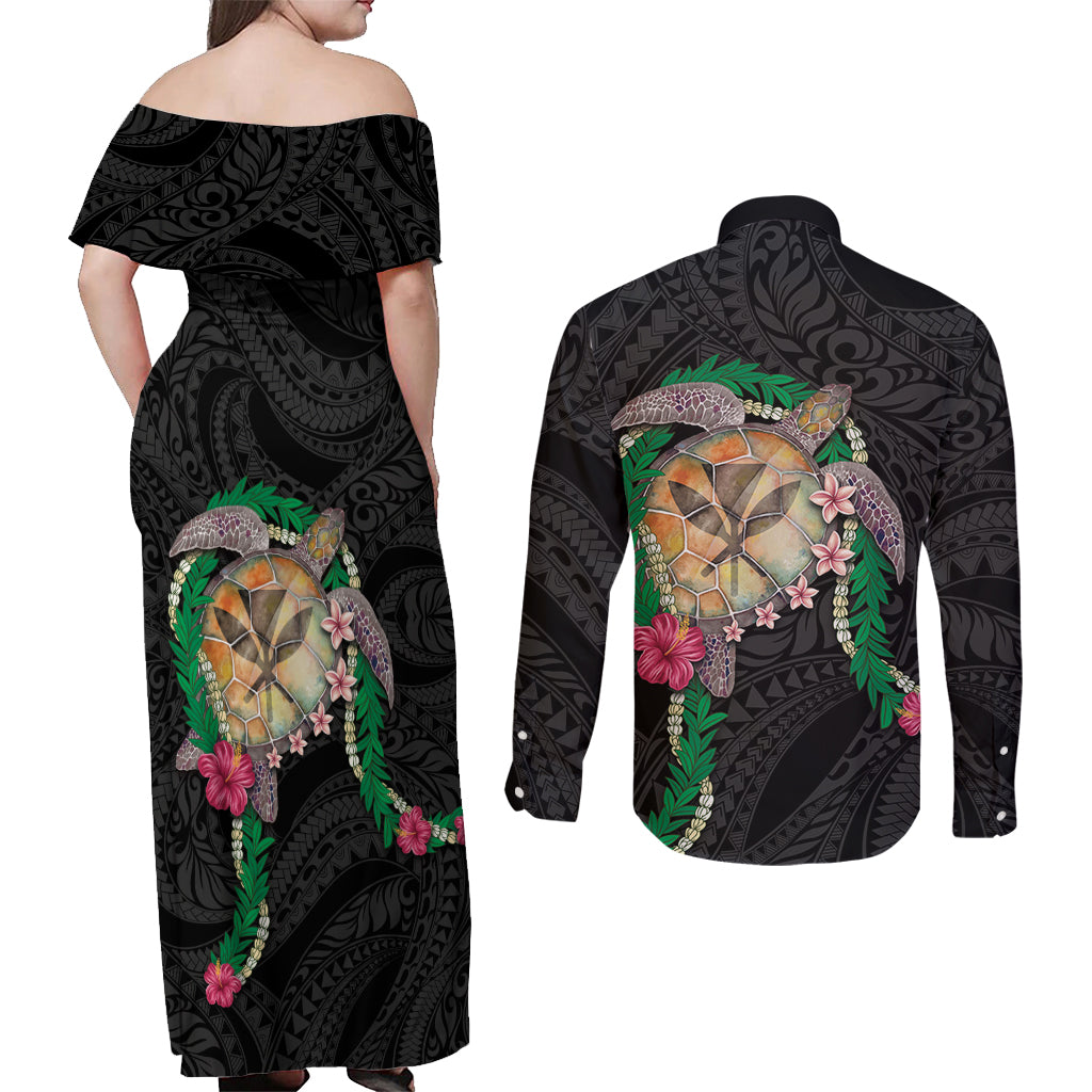 Hawaii Pikake and Maile Lei Couples Matching Off Shoulder Maxi Dress and Long Sleeve Button Shirt Honu Polynesian Pattern Black Color