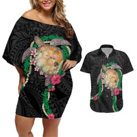 Hawaii Pikake and Maile Lei Couples Matching Off Shoulder Short Dress and Hawaiian Shirt Honu Polynesian Pattern Black Color