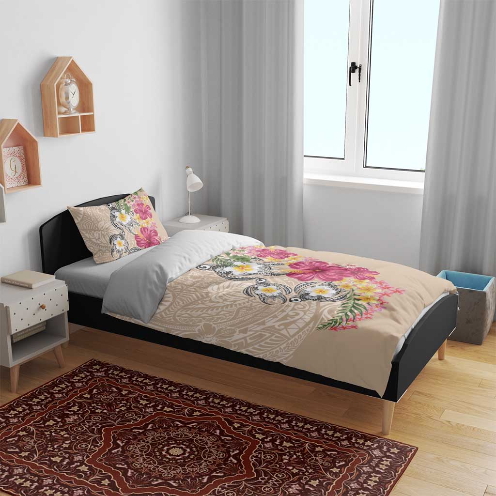 Hawaiian Tropical Flowers and Tribal Turtles Bedding Set Polynesian Art Motifs Beige Color - Polynesian Pride