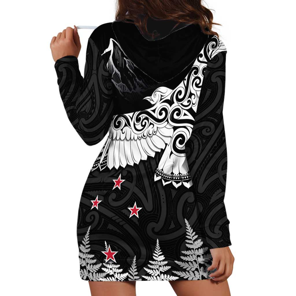 New Zealand Kea Bird Hoodie Dress Maori Tattoo and Silver Fern Black Color LT03 - Polynesian Pride