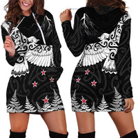 New Zealand Kea Bird Hoodie Dress Maori Tattoo and Silver Fern Black Color LT03 - Polynesian Pride