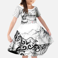 New Zealand Kea Bird Family Matching Long Sleeve Bodycon Dress and Hawaiian Shirt Maori Tattoo and Silver Fern White Color LT03 Daughter's Dress White - Polynesian Pride