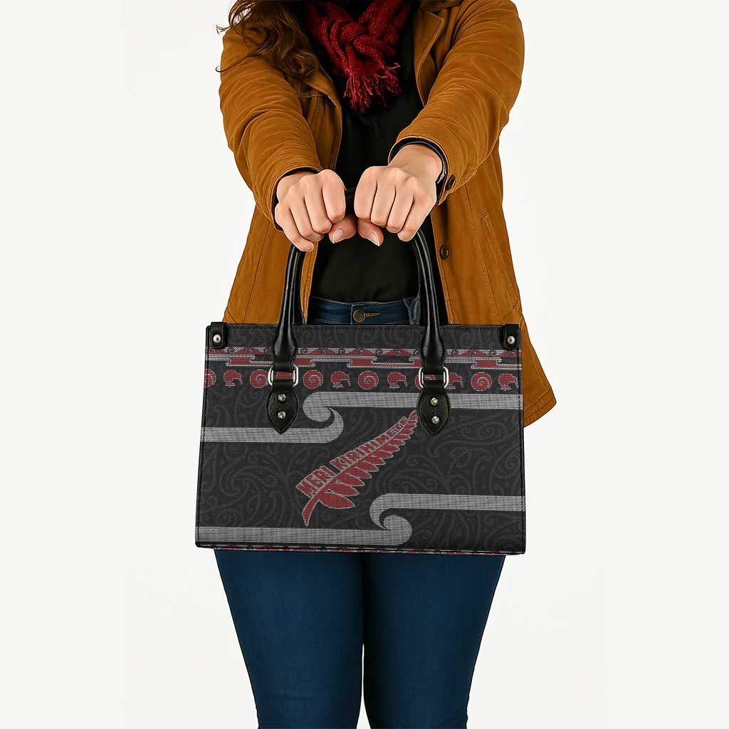 New Zealand Christmas Leather Bag Meri Kirihimete Silver Fern Knit Style Red Color - Polynesian Pride