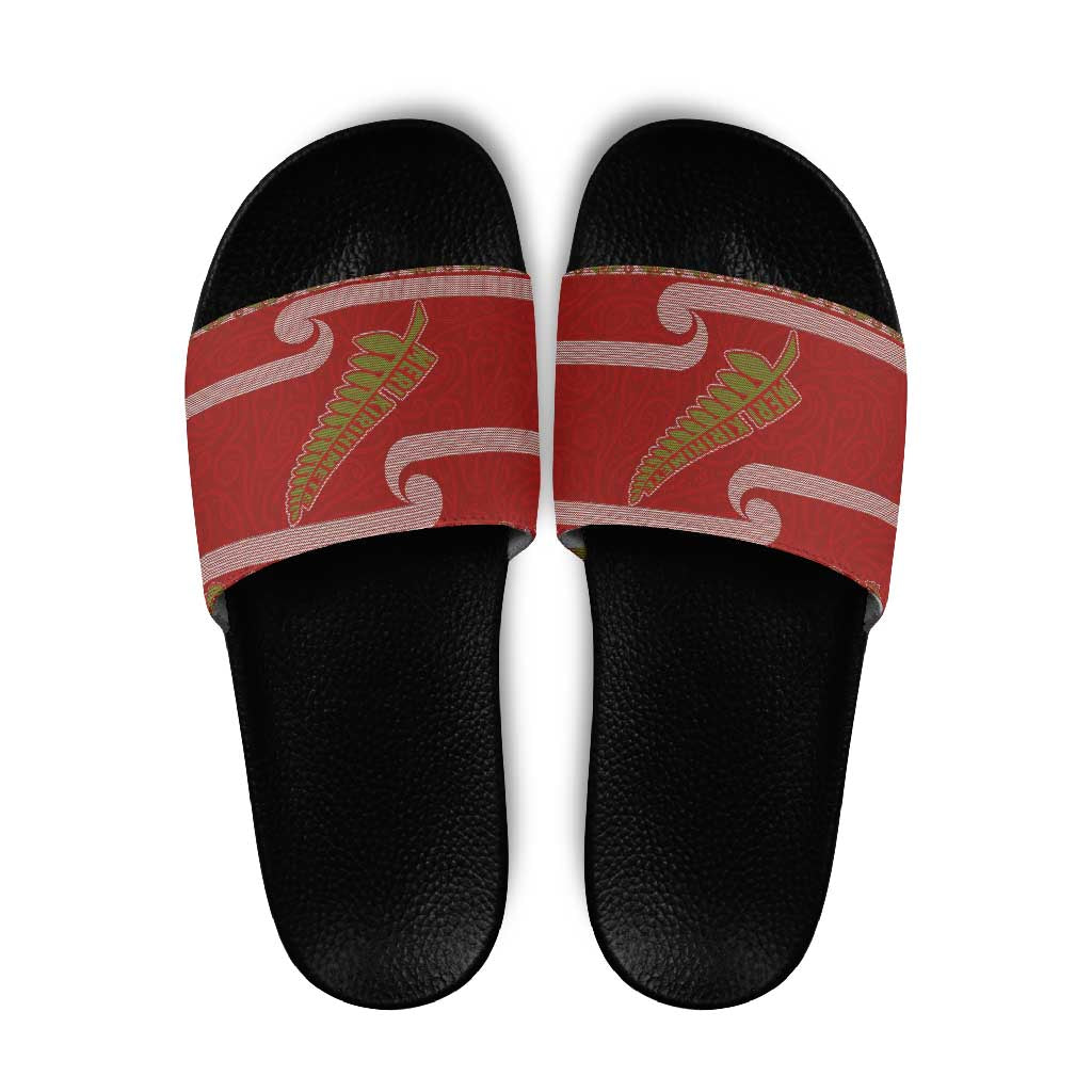 New Zealand Christmas Slide Sandals Meri Kirihimete Silver Fern Knit Style Green Color - Polynesian Pride