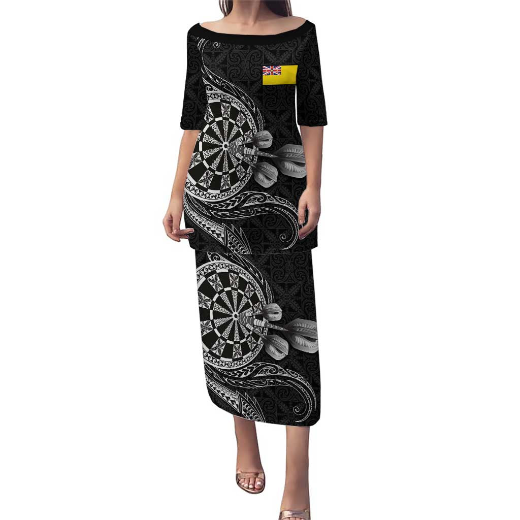 Personalised Niue Darts Masters Puletasi Tribal Hiapo Dartboard - Polynesian Pride